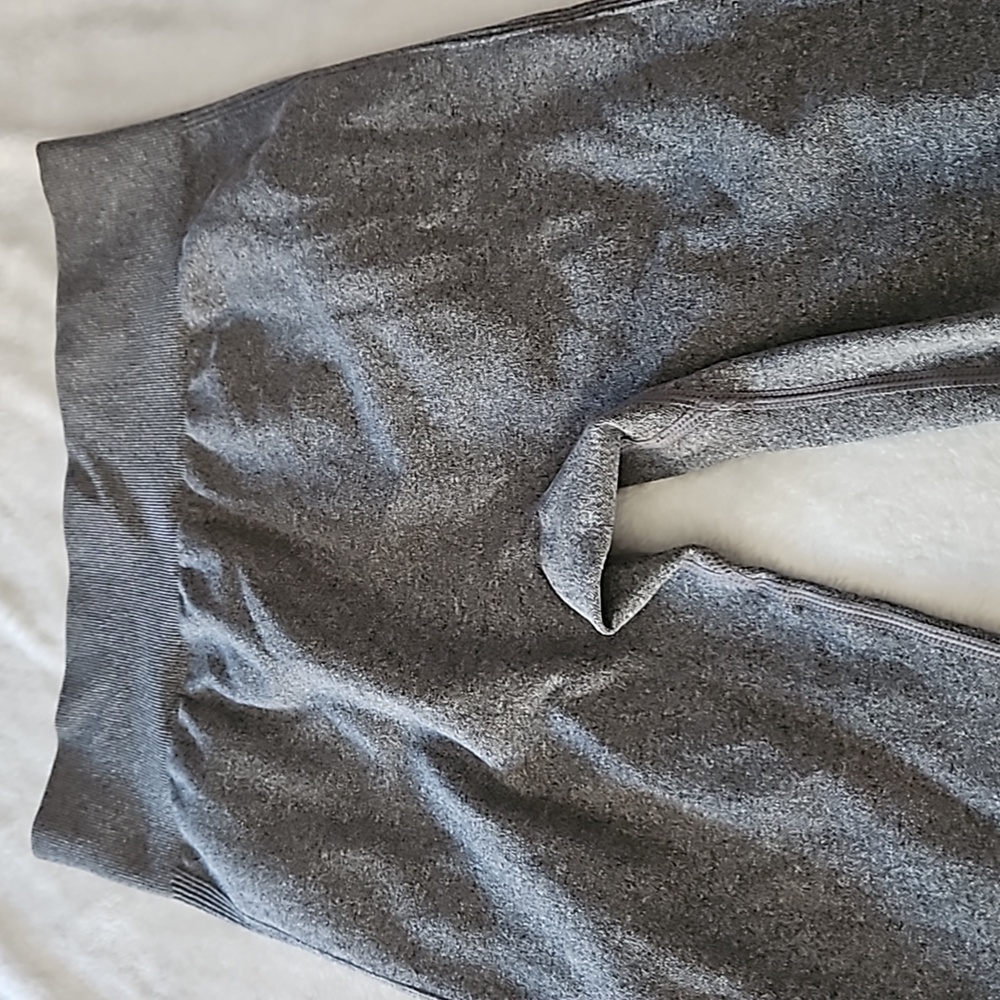 Grey leggings